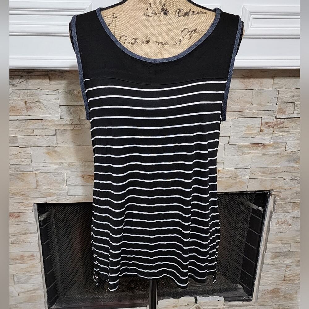 STRIPED super soft button detail task top size XL